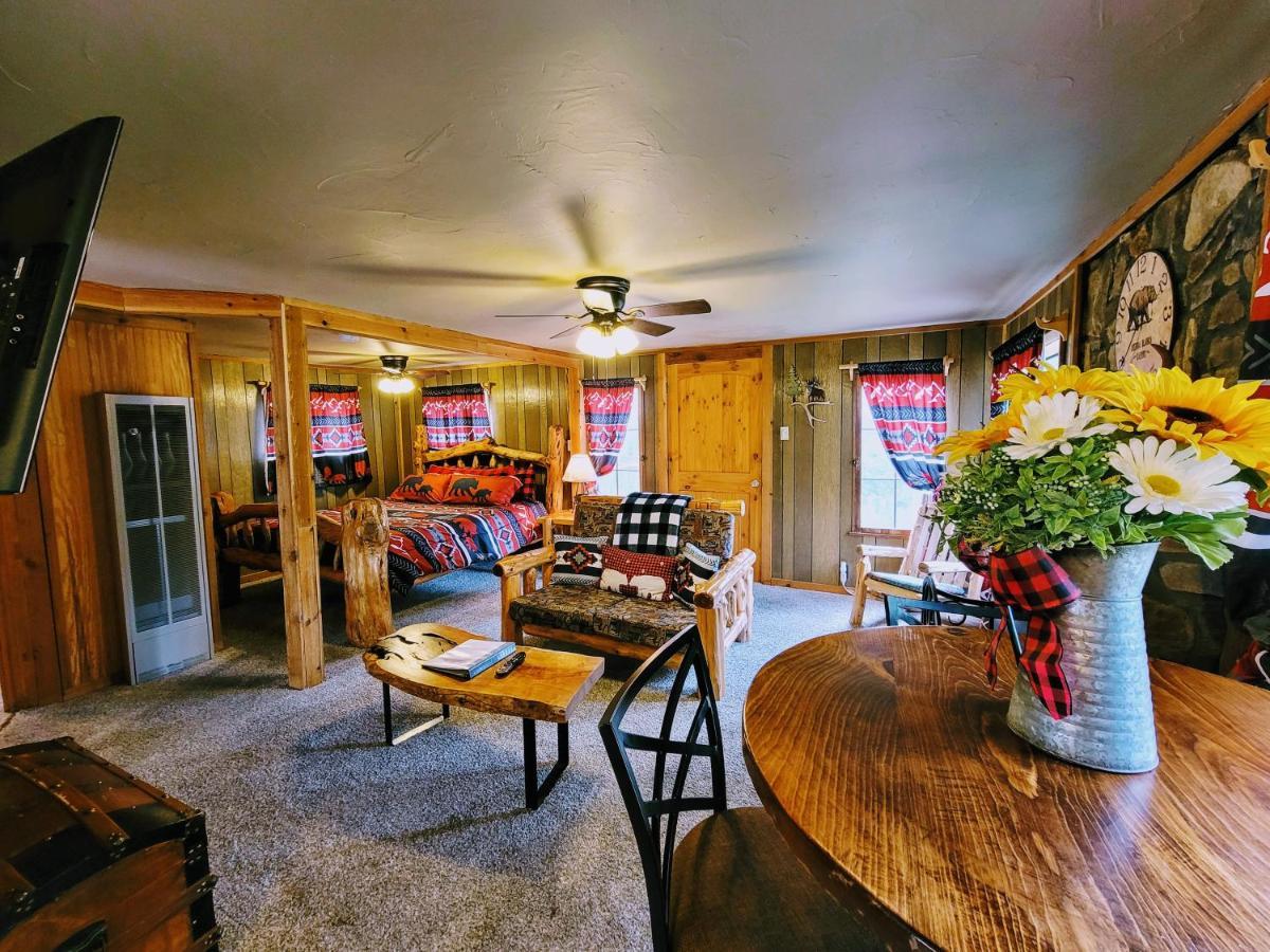 Отель Sierra Blanca Cabins Руидозо Экстерьер фото