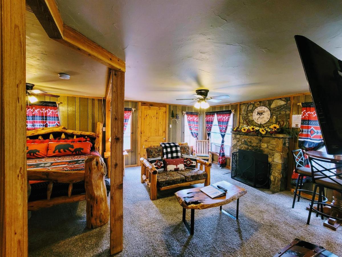 Отель Sierra Blanca Cabins Руидозо Экстерьер фото