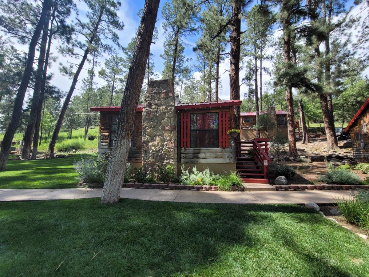 Отель Sierra Blanca Cabins Руидозо Экстерьер фото