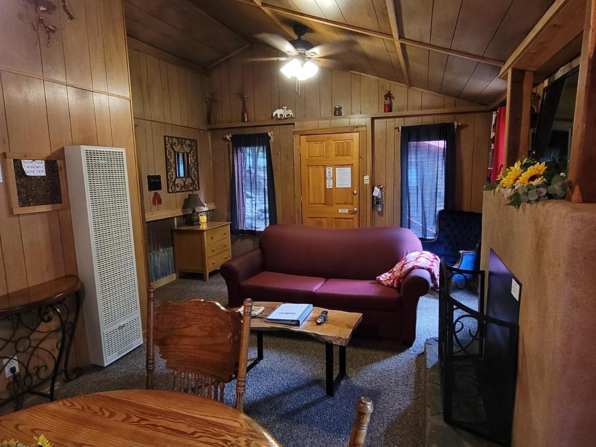 Отель Sierra Blanca Cabins Руидозо Экстерьер фото