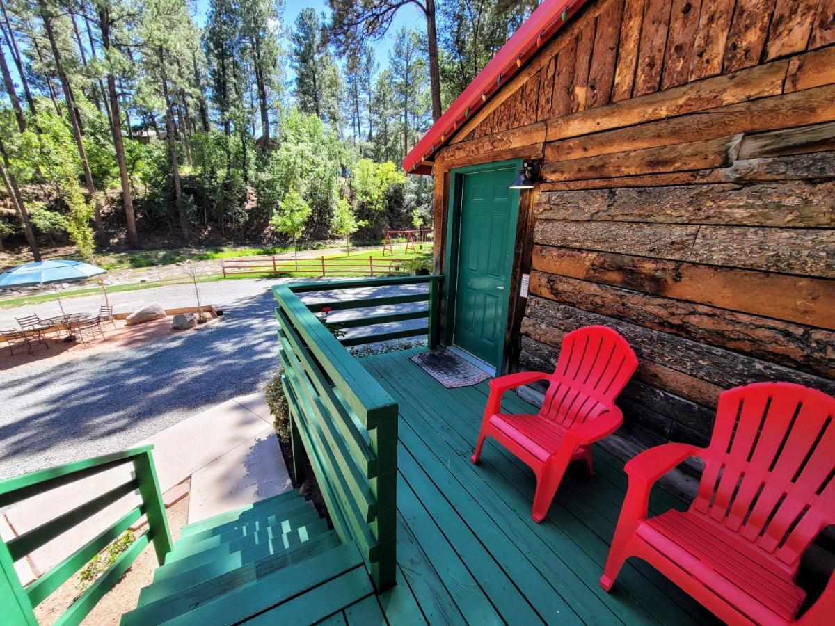 Отель Sierra Blanca Cabins Руидозо Экстерьер фото