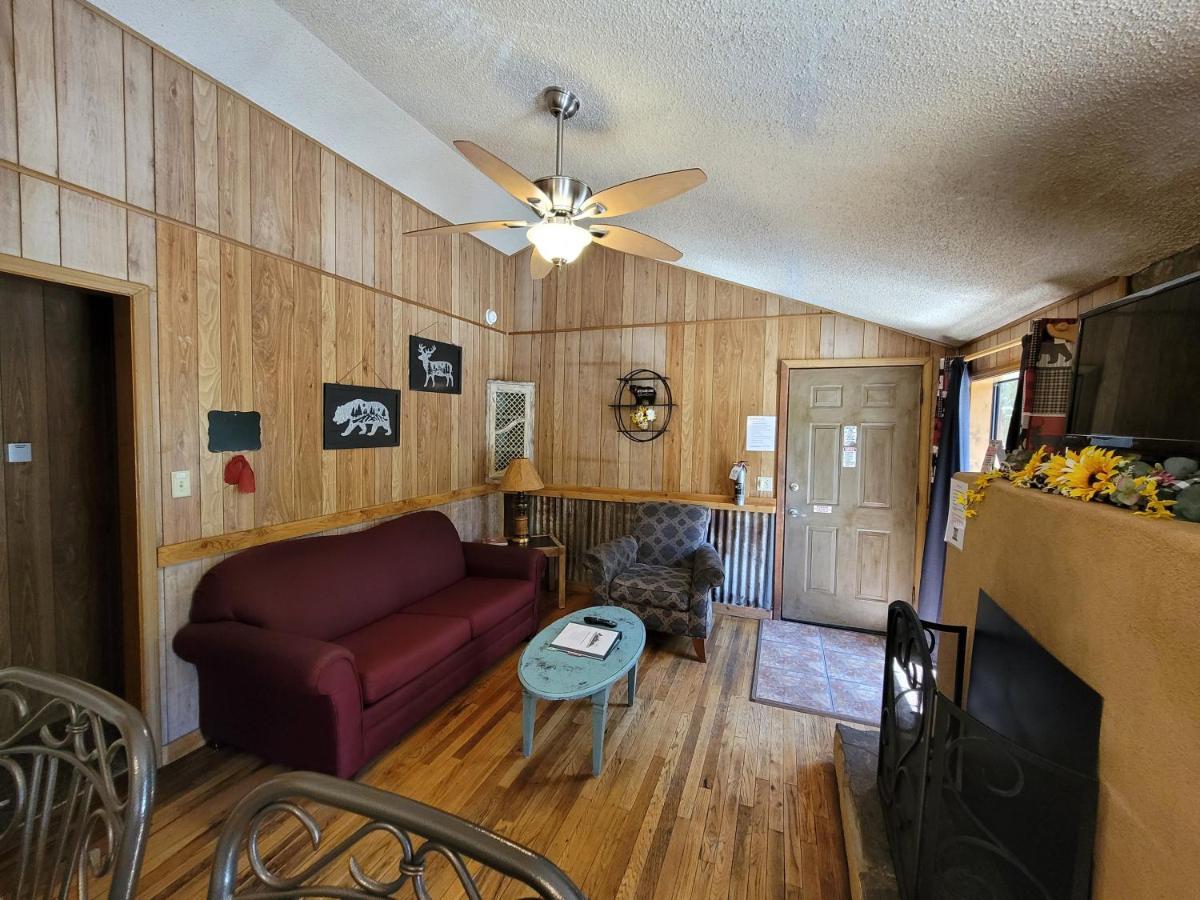 Отель Sierra Blanca Cabins Руидозо Экстерьер фото