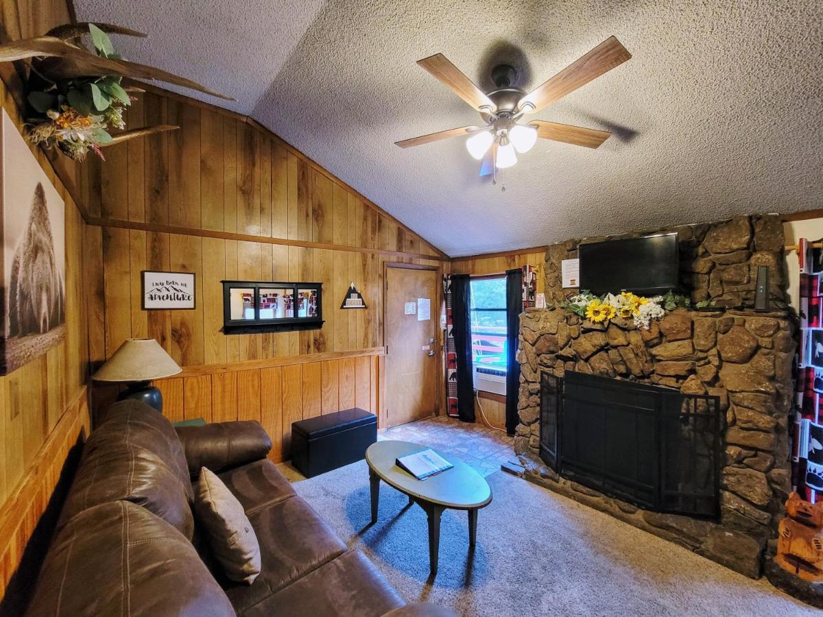 Отель Sierra Blanca Cabins Руидозо Экстерьер фото